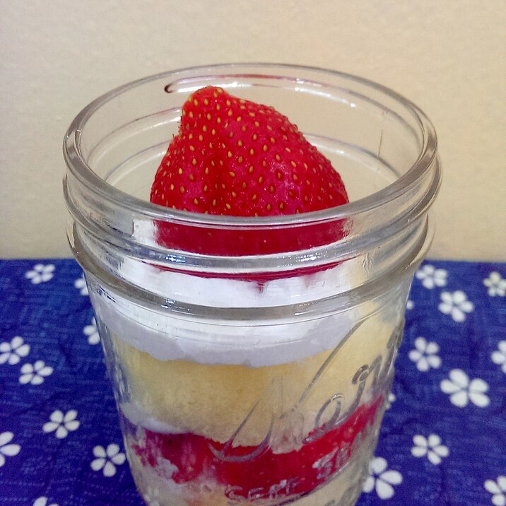 メイソンジャーのいちごショートケーキ レシピ 作り方 By けいちゃん088 楽天レシピ メイソンジャーのいちごショートケーキ レシピ 作り方 By けいちゃん088 楽天レシピ